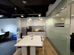 Robinson 112 (D1), Office #510067491